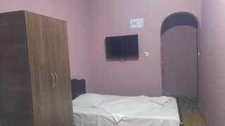 Отель White Rose Батуми Двухместный номер с 1 кроватью и балконом-2